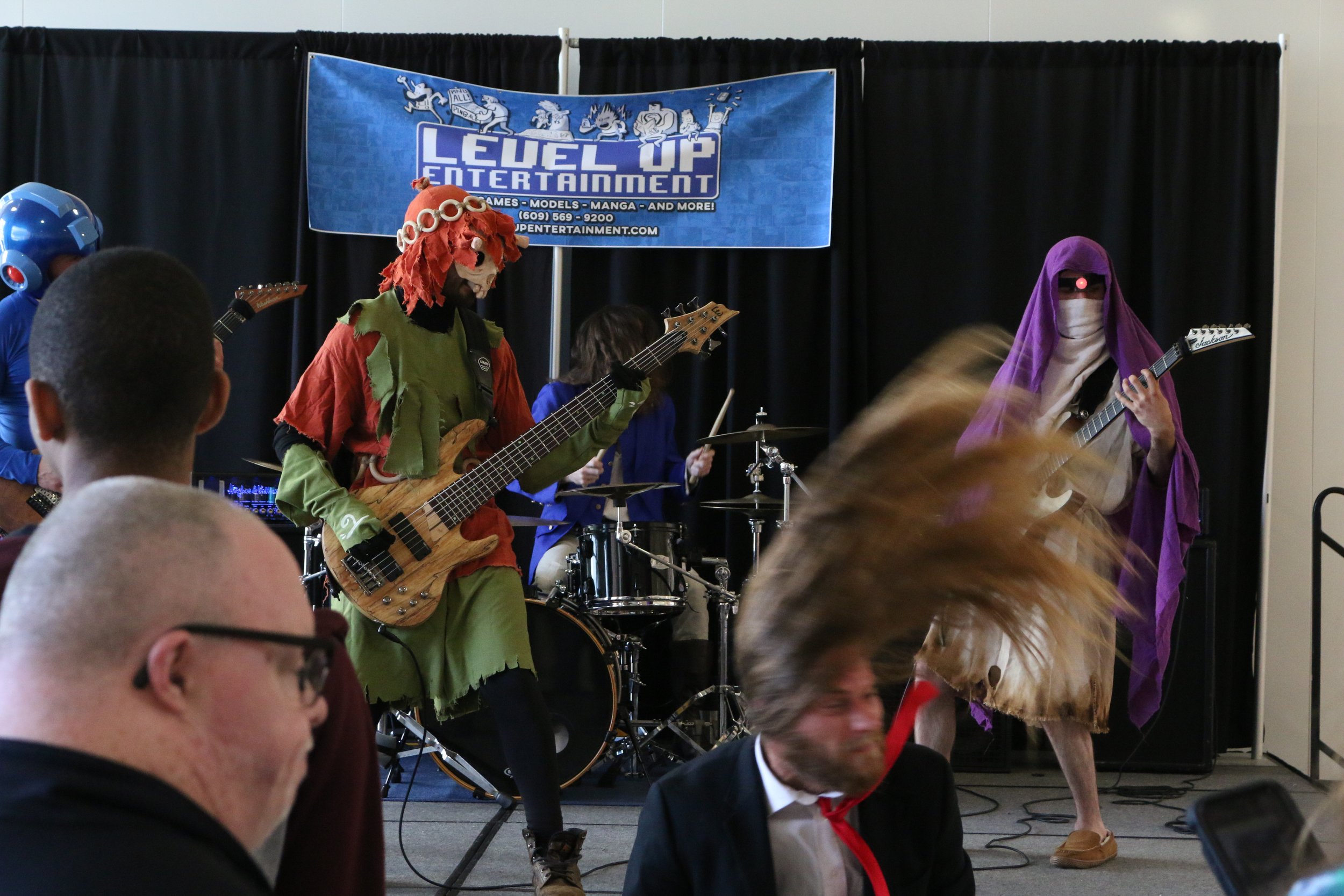 Super Thrash Bros
